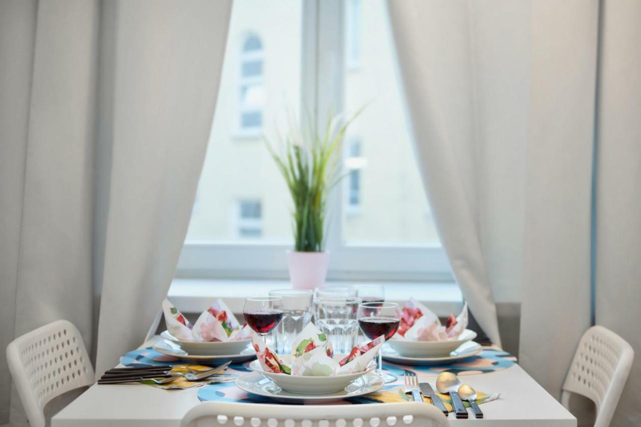 Apartments Chmielna 24 By Renters Warszawa Zewnętrze zdjęcie