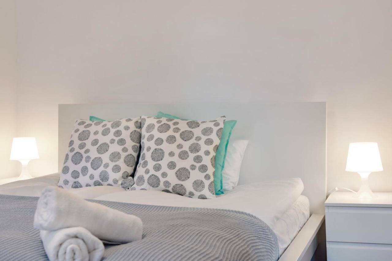 Apartments Chmielna 24 By Renters Warszawa Zewnętrze zdjęcie